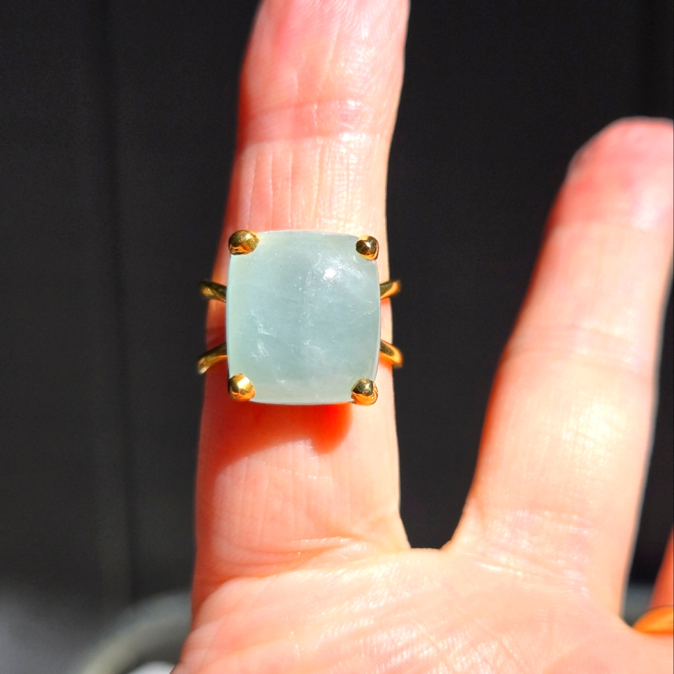 12k Aquamarine Cushion Cut 24k Gold Ring Sz7 299$